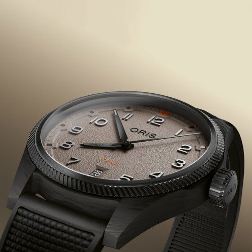 Helen Kirchhofer - Oris ProPilot Date Desert Edition - 01 733 7802 8766-07 4 20 30GLC