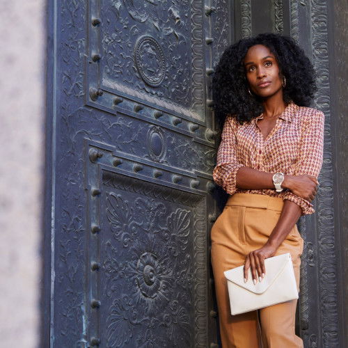 Helen Kirchhofer - Garmin Vivomove Trend Peach Gold Ivory - 010-02665-01