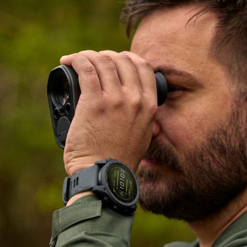 Helen Kirchhofer - Garmin Tactix 8 Amoled Cerakote Slate Grey (51 mm) - 010-04553-01