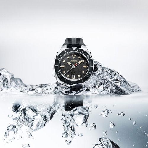 Helen Kirchhofer - Alpina Seastrong Diver Extreme Automatic - AL-525B3VE6