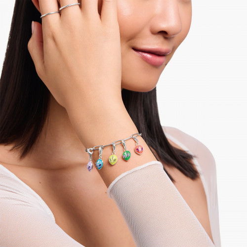 Helen Kirchhofer - Thomas Sabo Charm-Anhänger Alienkopf mit roter Kaltemaille und Steinen Silber - 2052-042-10