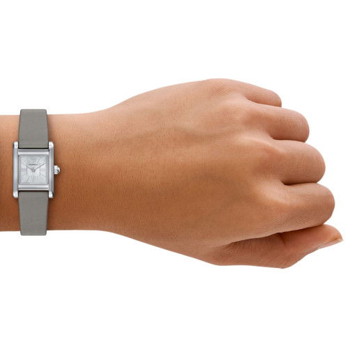 Helen Kirchhofer - Emporio Armani Genni - AR11764