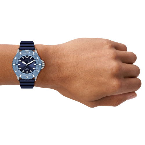 Helen Kirchhofer - Emporio Armani World Explorer Solar - AR11785