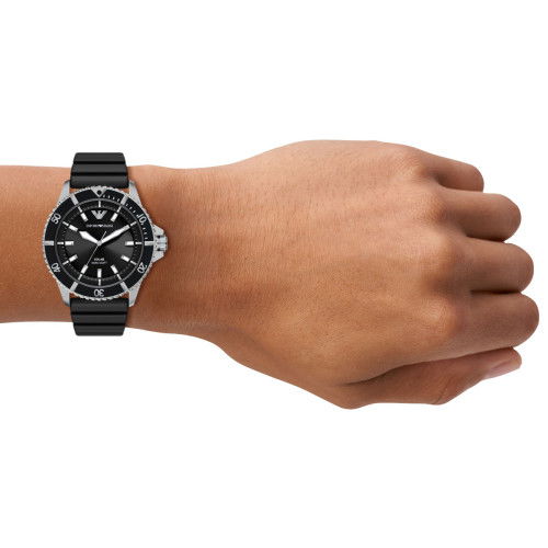 Helen Kirchhofer - Emporio Armani World Explorer Solar - AR11788