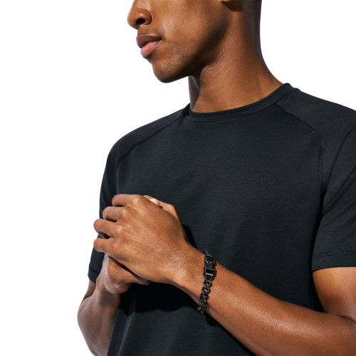 Helen Kirchhofer - Armani Exchange Logo Armband - AXG0156001