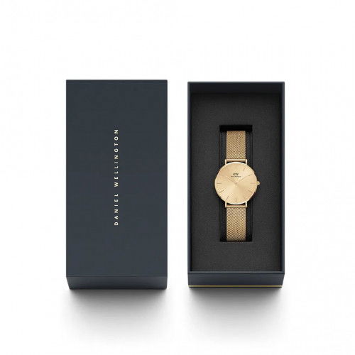 Helen Kirchhofer - Daniel Wellington Classic Petite Unitone Gold
