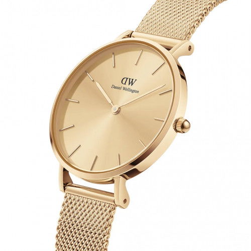 Helen Kirchhofer - Daniel Wellington Classic Petite Unitone Gold