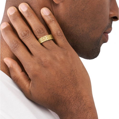 Helen Kirchhofer - Diesel Font Ring - DX1439710