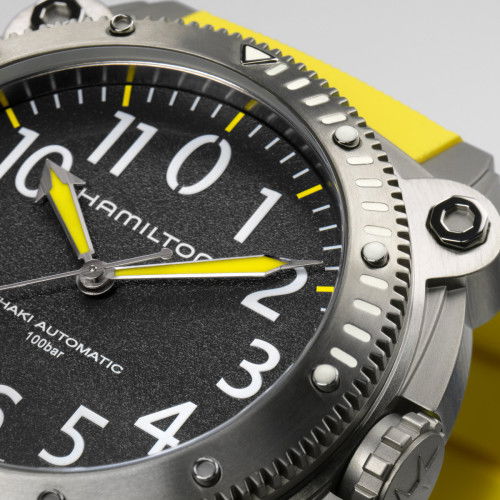 Helen Kirchhofer - Hamilton Khaki Navy BeLOWZERO Auto Titanium - H78535380