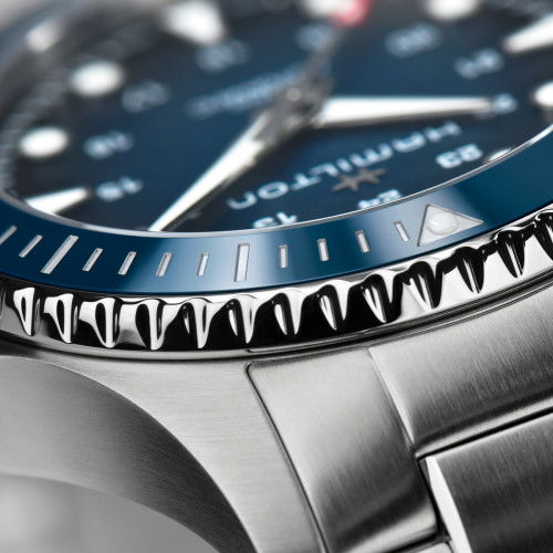 Helen Kirchhofer - Hamilton Khaki Scuba Auto - H82505140