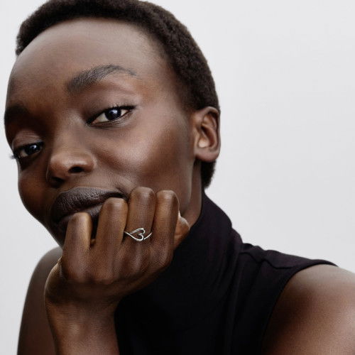 Helen Kirchhofer - Pandora Organisch Geformtes Herz Kleiner Ring - 194361C00