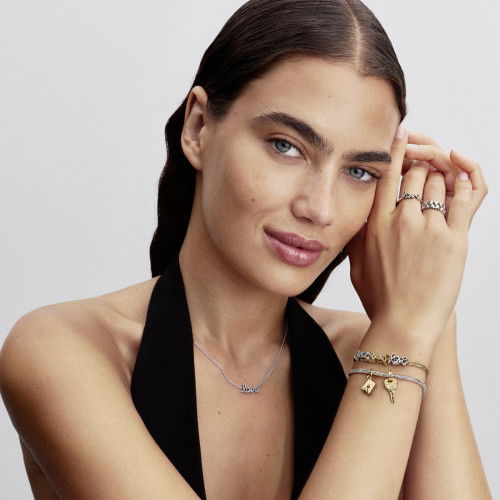 Helen Kirchhofer - Pandora Besos Schrift Charm - 764422C00