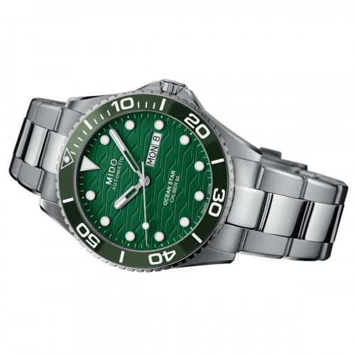 Helen Kirchhofer - Mido Ocean Star 200C - M042.430.11.091.00