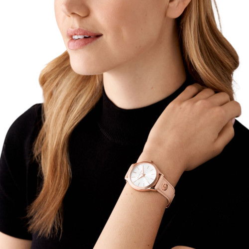 Helen Kirchhofer - Michael Kors Slim Runway - MK7467