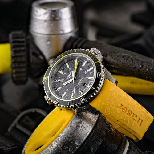 Helen Kirchhofer - Traser P67 Diver Automatic T100 - 110331