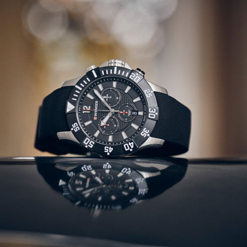 Helen Kirchhofer - Wenger Seaforce Chrono - 01.0643.118