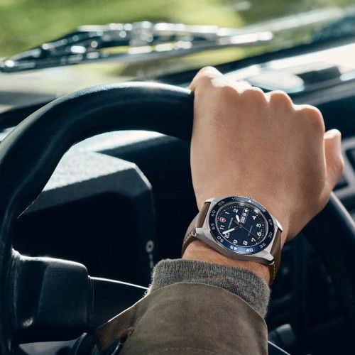 Helen Kirchhofer - Victorinox Swiss Army Quartz - 242040