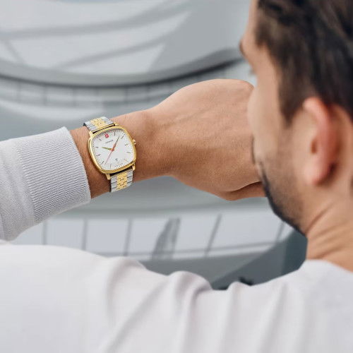 Helen Kirchhofer - Wenger Vintage Classic (37 mm) - 01.1921.104