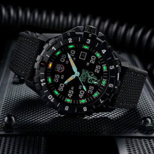 Helen Kirchhofer - Luminox F-117 Nighthawk 6440 Series Skunk Works Heritage - XA.6442.H.SET