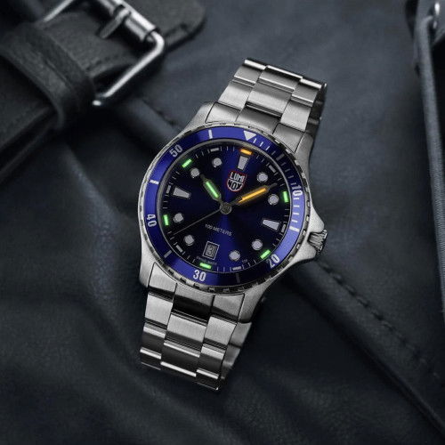 Helen Kirchhofer - Luminox Sport Timer 0940 Series - XS.0943