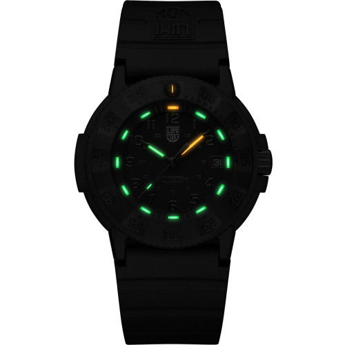 Helen Kirchhofer - Luminox Original Navy Seal 3000 Evo Series - XS.3001.EVO.BO.S