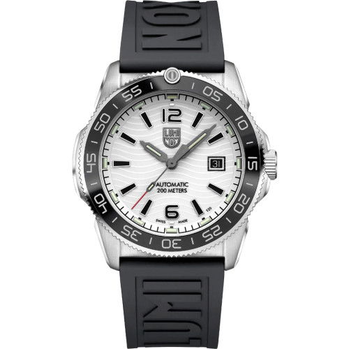 Helen Kirchhofer - Luminox Pacific Diver Auto Heritage 3100H Series - XS.3101.H.SET