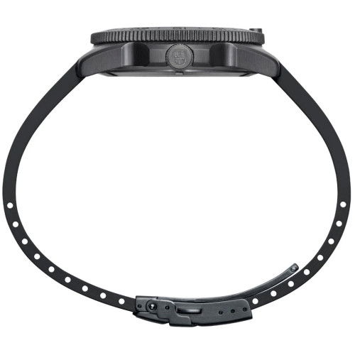 Helen Kirchhofer - Luminox Pacific Diver 3120 Series - XS.3123.B