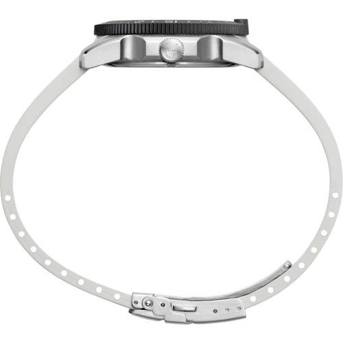 Helen Kirchhofer - Luminox Pacific Diver 3120M Series - XS.3128M.SET