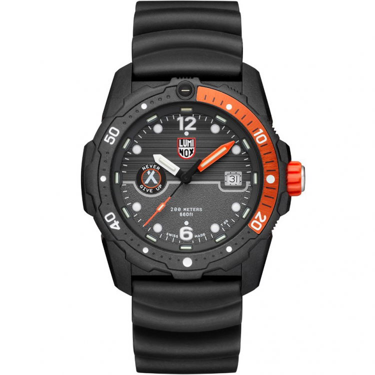 Bear hotsell grylls uhr