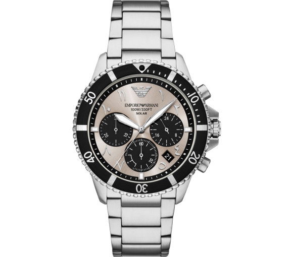 Helen Kirchhofer - Emporio Armani World Explorer Solar Chronograph - AR11722