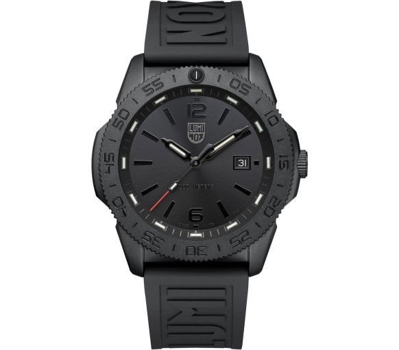 Helen Kirchhofer - Luminox Pacific Diver 3120 Series - XS.3121.BO.1